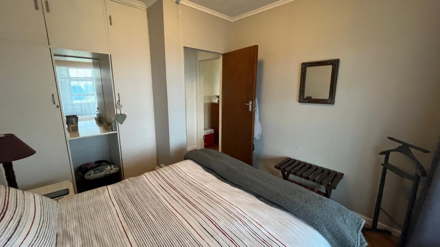 6 Bedroom Property for Sale in Oyster Bay Eastern Cape